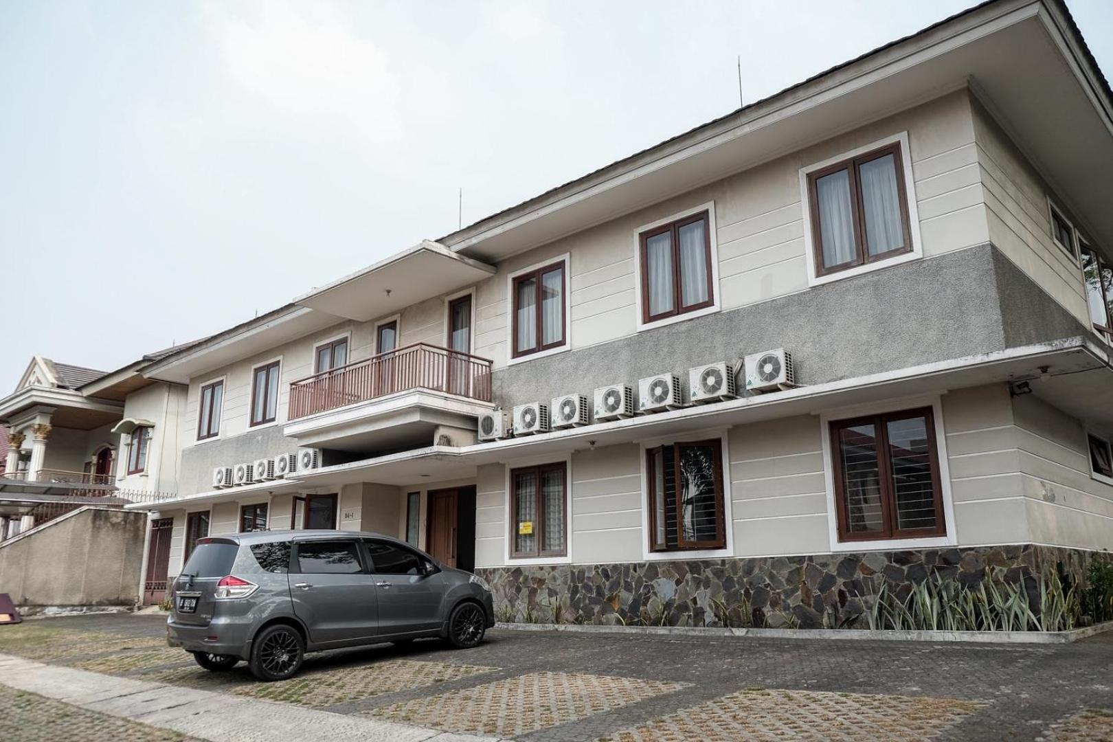 Reddoorz Near Supermall Karawaci 2 Tangerang Luaran gambar